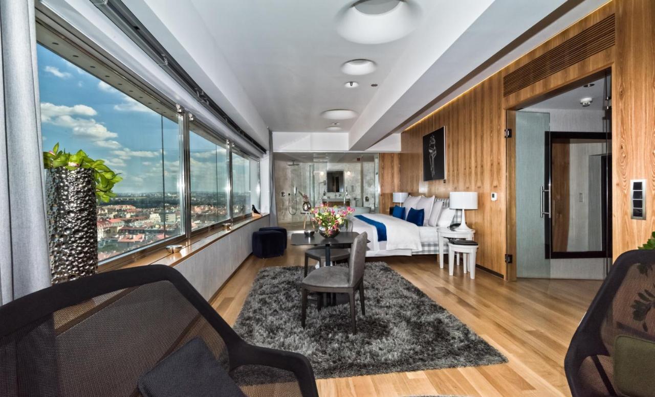 Sky Suite Hotel 프라하 외부 사진
