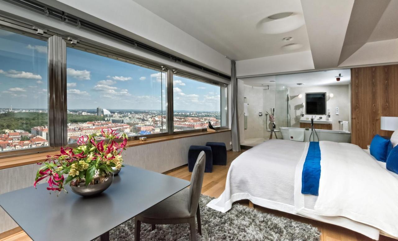 Sky Suite Hotel 프라하 외부 사진